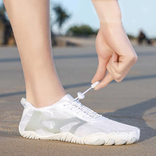 Lade das Bild in den Galerie-Viewer, FreeStep – Gesunde & rutschfeste Barfußschuhe für Entlastung bei Rückenschmerzen & Gelenkproblemen