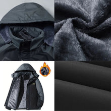 Lade das Bild in den Galerie-Viewer, Hochwertige Herren-Outdoorjacke mit Kapuze – Wasserdicht, winddicht und warm gefüttert für Herbst und Winter