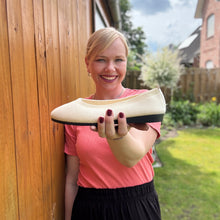 Lade das Bild in den Galerie-Viewer, Orthorinas - ergonomische schmerzlindernde Ballerinas