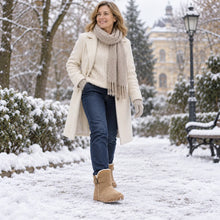Lade das Bild in den Galerie-Viewer, ThermoHug – Ergonomische, wasserdicht & rutschfest Barfuß-Winterstiefel