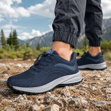Lade das Bild in den Galerie-Viewer, FeelFree Slip-On – Orthopädische Komfort-Sneaker | Reinschlüpfen &amp; schmerzfrei durch den Tag