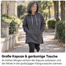 Lade das Bild in den Galerie-Viewer, KuschelLiebe – der extra lange Wohlfühlhoodie | deckenweich, warm &amp; figurschmeichelnd
