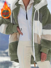 Lade das Bild in den Galerie-Viewer, CozyFeel - Kuscheliger Kapuzenmantel mit Fleece-Charme
